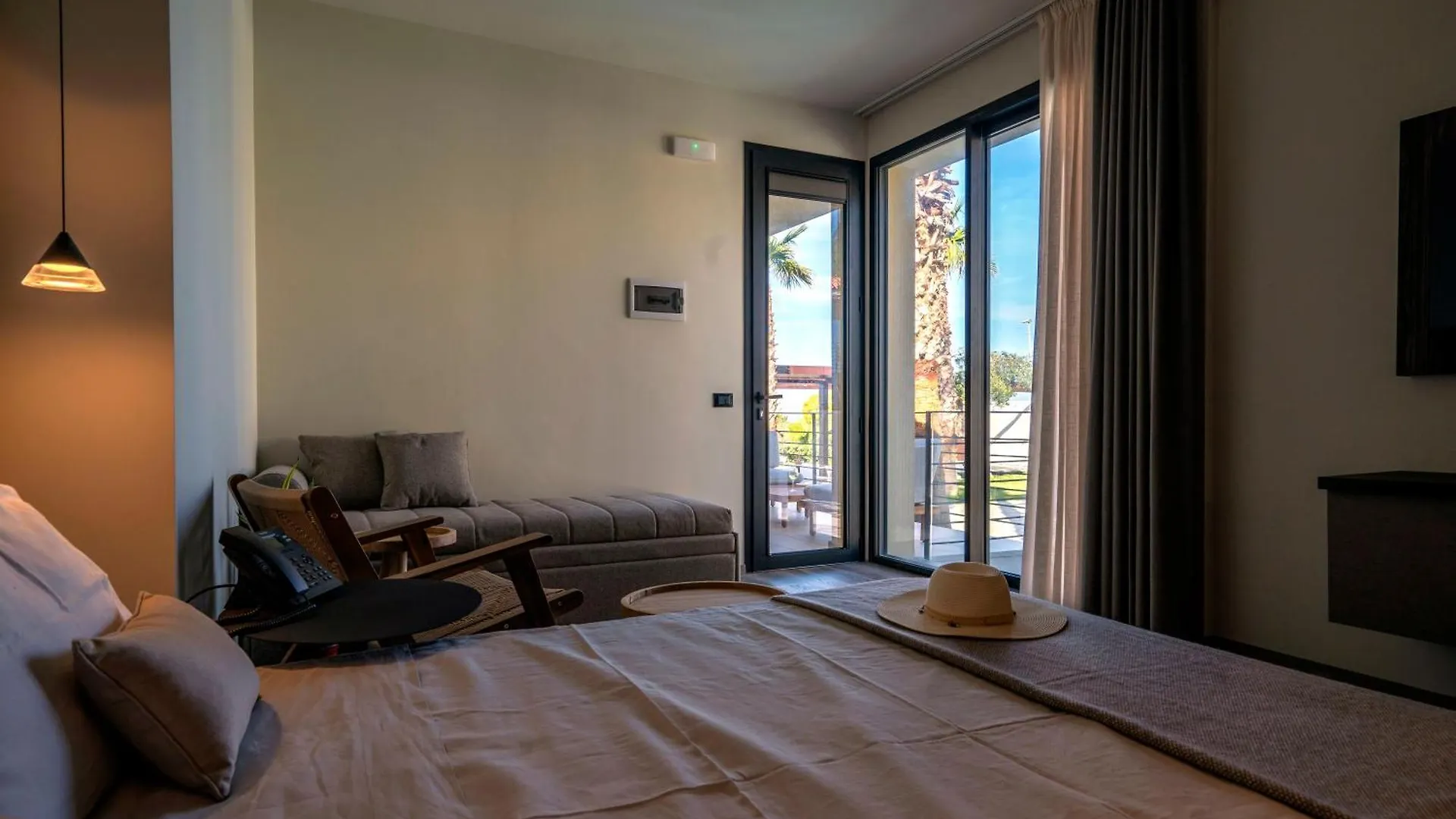 Insulae Resort Cefalu 0*,